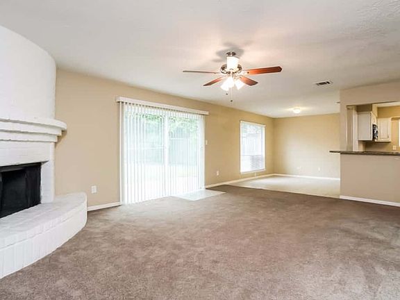 3rd image of 7115 Foxway Ln