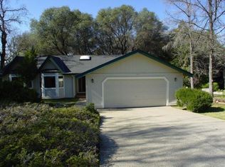14188 Chestnut Ct, Penn Valley, CA 95946