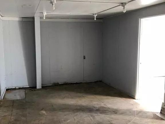 2nd image of 224 S 9th St