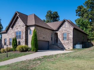156 Cobbler Cir, Hendersonville, TN 37075