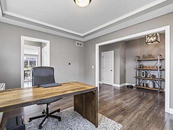 5th image of 7211 Beachwood Way