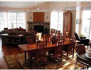 3rd image of 3340 Hickory Knl