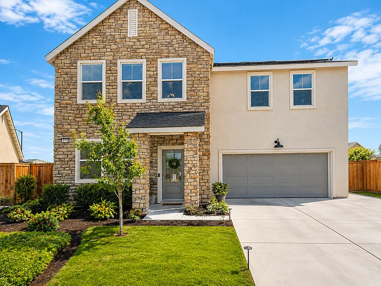 3700 Needham Ln — Photo 1