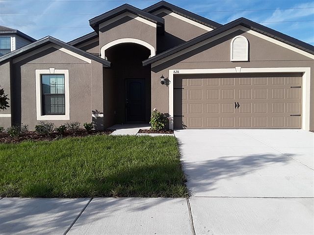 1st image of 828 Chatham Walk Dr