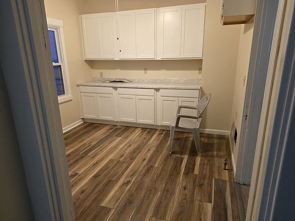 4th image of 534 Wyoming Ave