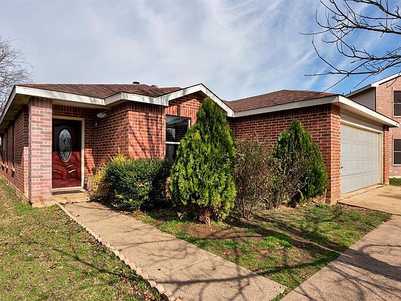 2nd image of 3874 Fox Meadow Way