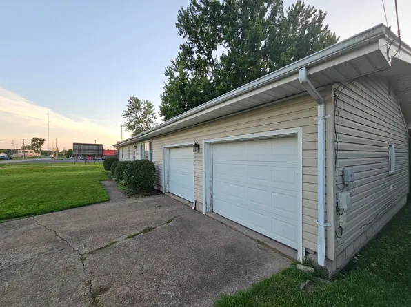 2135 Tiffin Ave, Sandusky, OH 44870