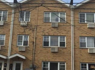 10156 99th St, Ozone Park, NY 11416