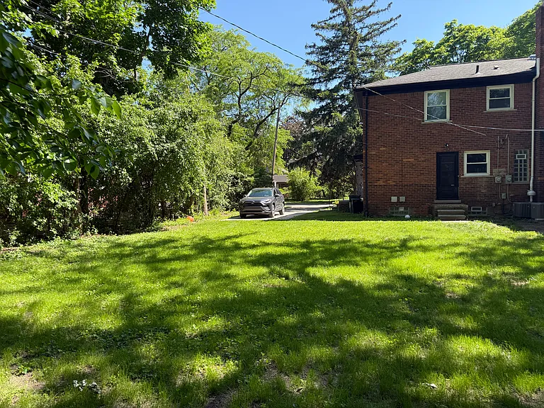 13370 Ludlow Ave — Photo 15