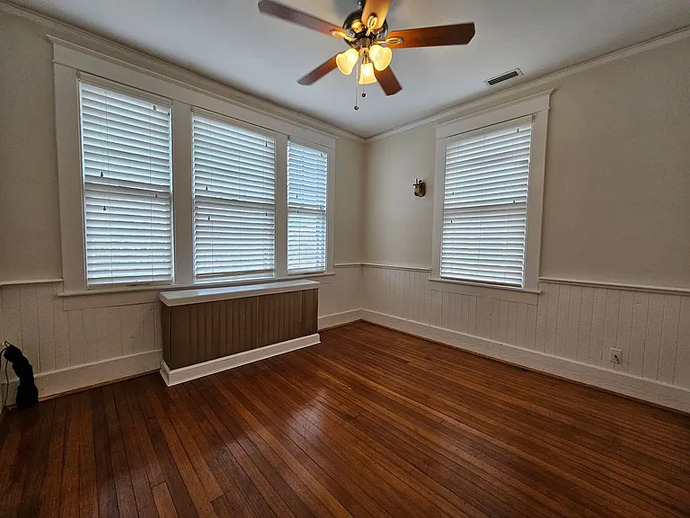 537 Washington Park — Photo 22