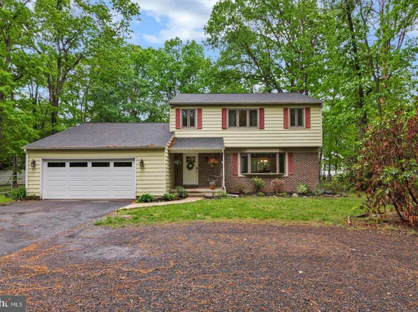 5 Shawnee Trl, Shamong, NJ 08088
