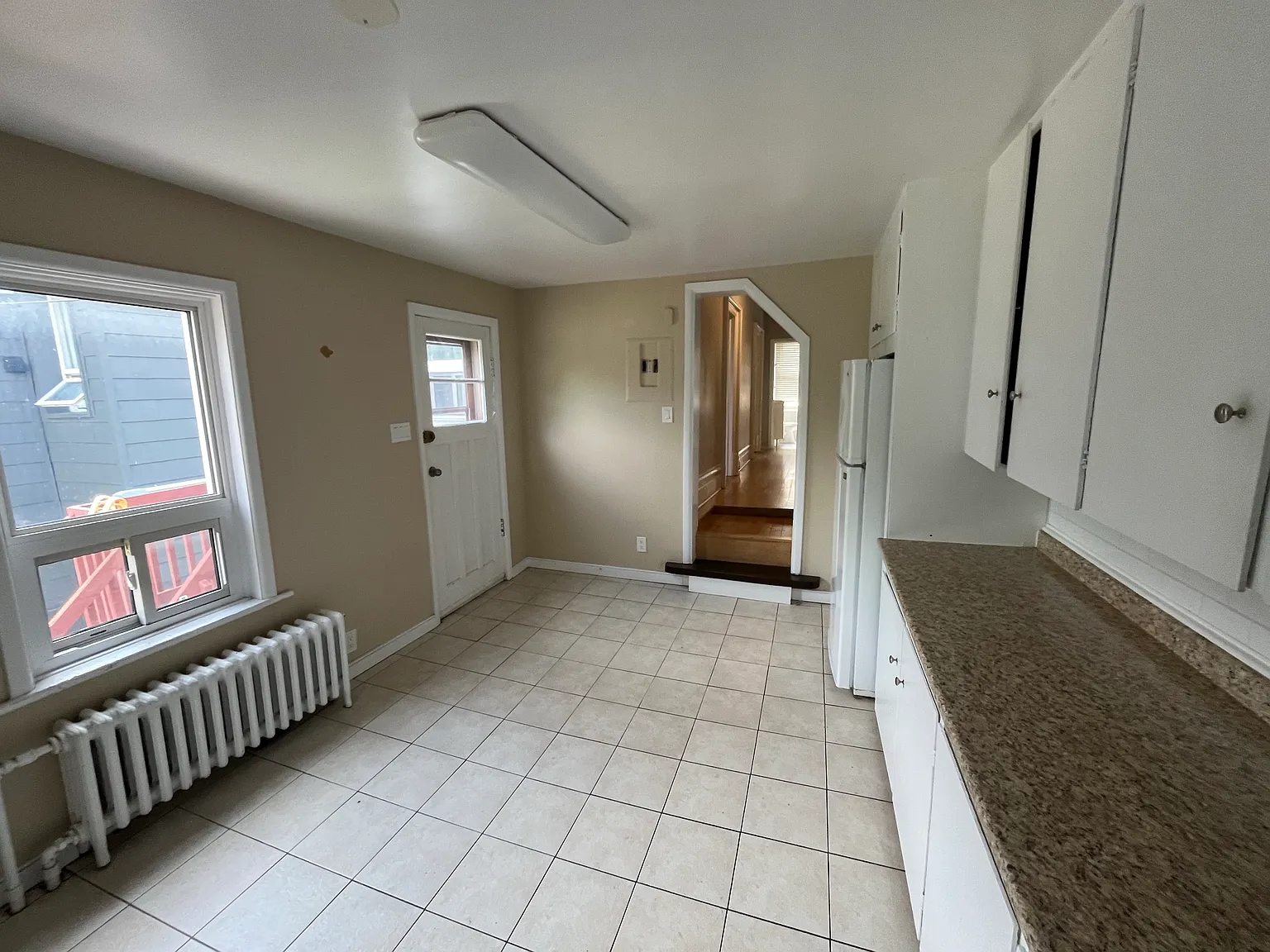 227 Guigues Avenue — Photo 2