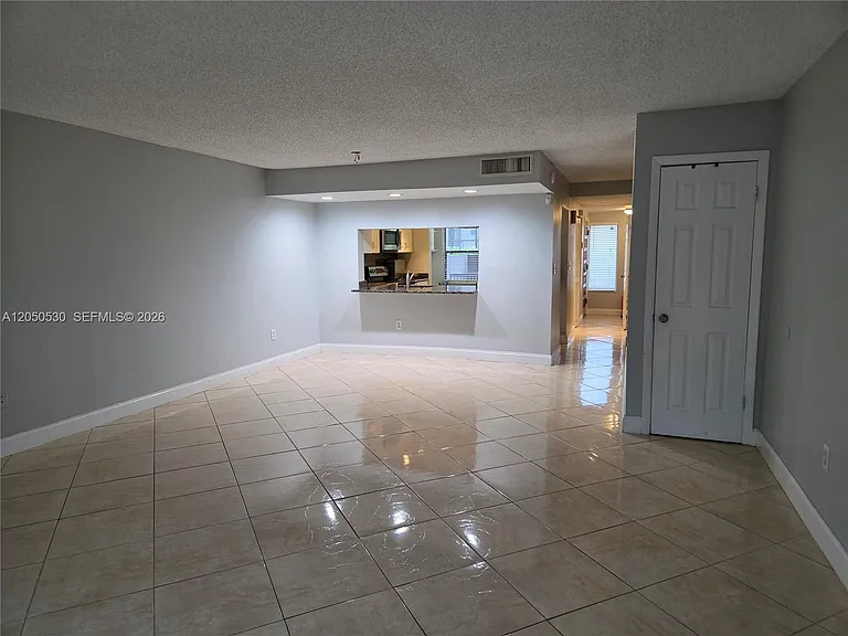 10028 NW 41st St #394 — Photo 2