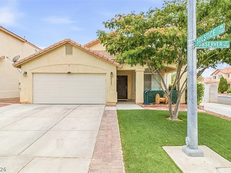 9523 Observer St — Photo 1
