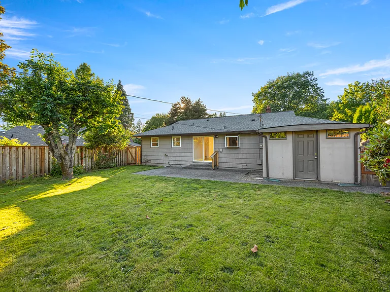 6472 SW 46th Pl — Photo 6