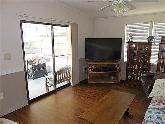 4th image of 31545 Gladys Ln
