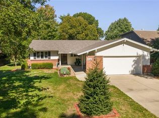 3520 W 47th Pl, Roeland Park, KS 66205