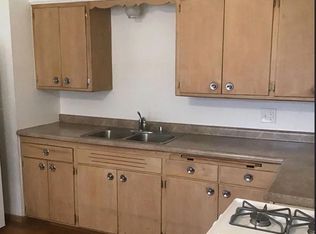 1034 Lakefield Rd APT 6, Grafton, WI 53024