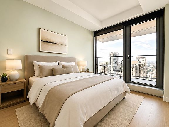 4th image of 1480 Howe St #3901
