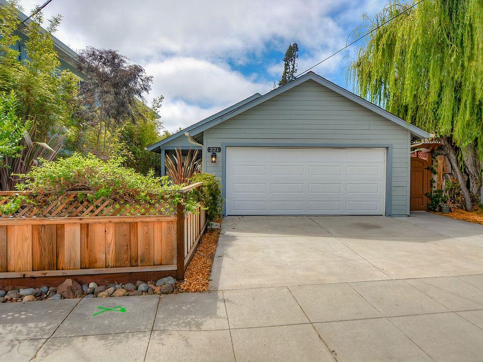 221 Felix St Santa Cruz CA 95060 Zillow