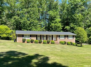 2122 N Woodland Rd, Henderson, NC 27536