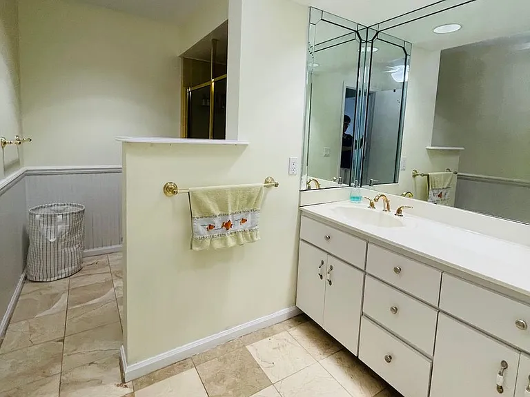 18310 Burkholder Cir — Photo 13