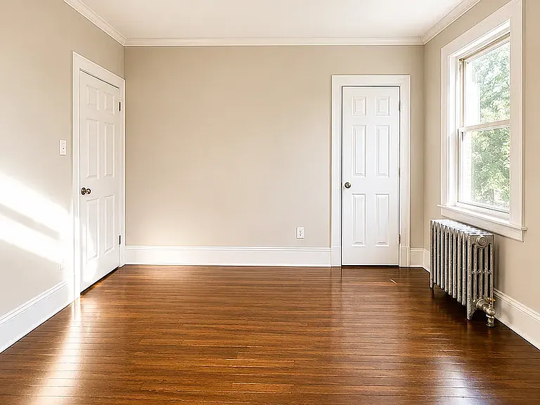 44-48 Fuller Pl #2R — Photo 3