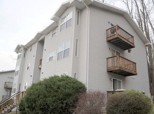 200 Stewart Ln APT 8, Morgantown, WV 26505