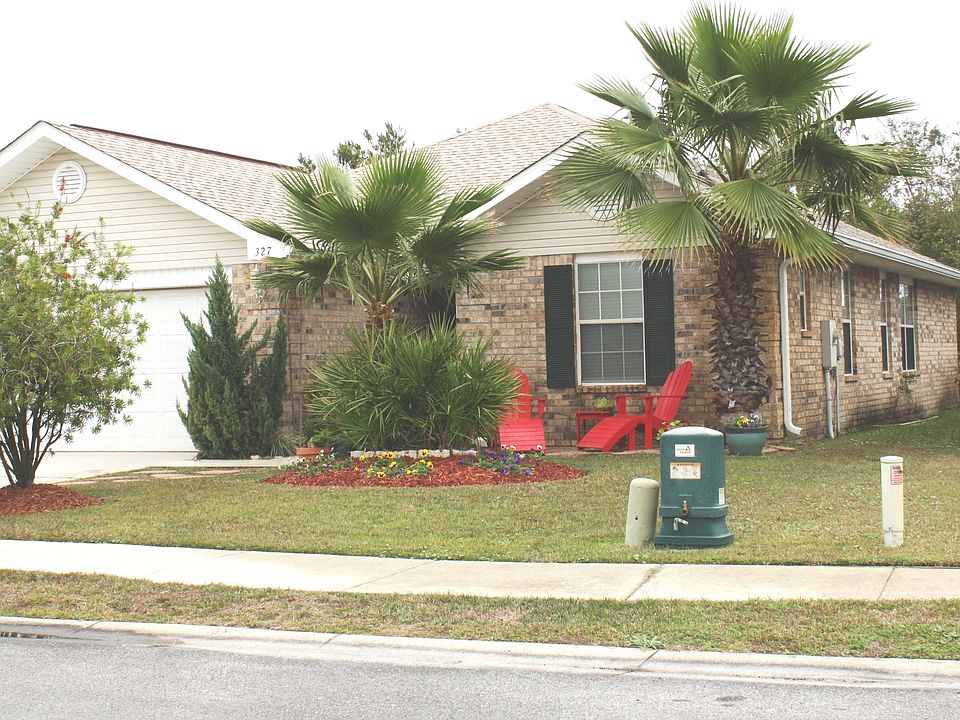 1st image of 327 Sandy Cay Dr