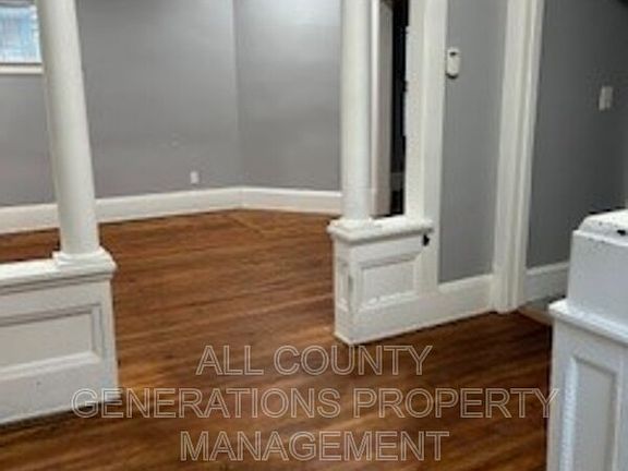 2nd image of 3604 Mapledale Ave