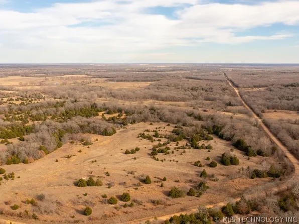 E Egypt Rd, Milburn, OK 73450