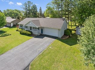 5331 John St, Larsen, WI 54947