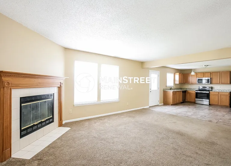 2114 Summer Breeze Way — Photo 5