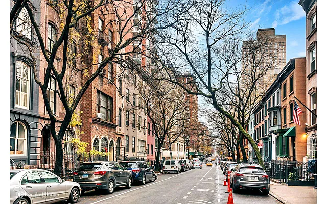 Rented by Douglas Elliman | media 11