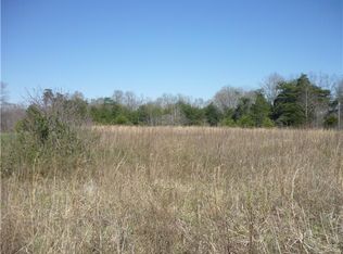 1201 Old East Side Rd, Burns, TN 37029