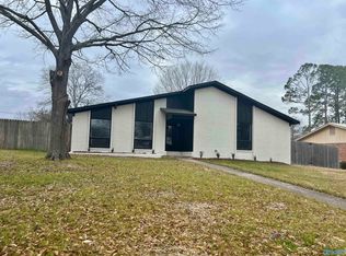 1505 Simmons Dr SW, Decatur, AL 35601