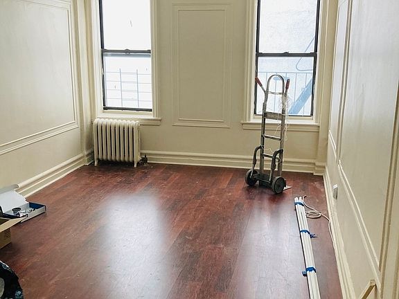 5th image of 880 59th St #3H