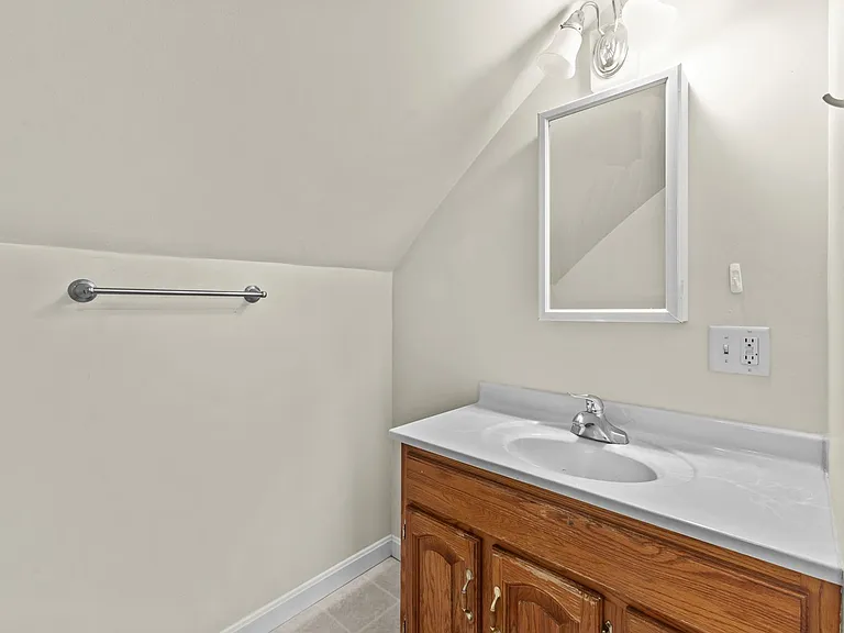 128 Grand Ave — Photo 19