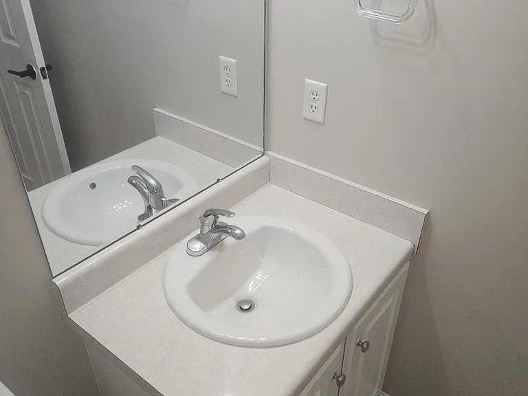 1014 Stonemark Trl — Photo 16