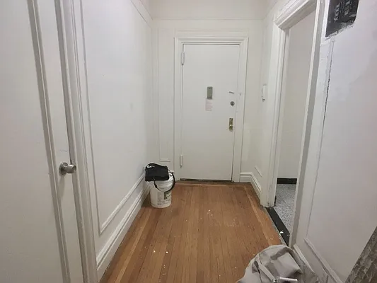 Rented by Sovereign Associates | media 13