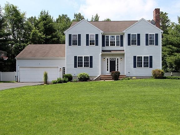 2nd image of 60 Sherwood Ln