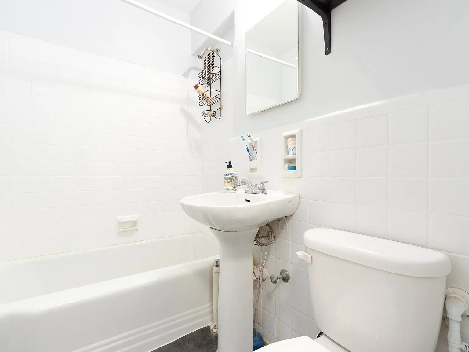 410 Elmwood Avenue — Photo 4