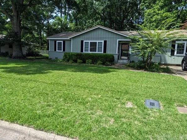 1006 McCullough St, Camden, AR 71701