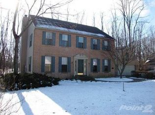 2176 Wooded Way, Stevensville, MI 49127