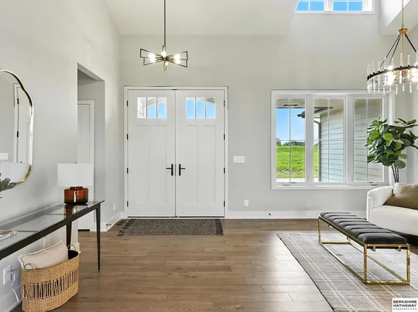3503 S 218th Ave, Elkhorn, NE 68022