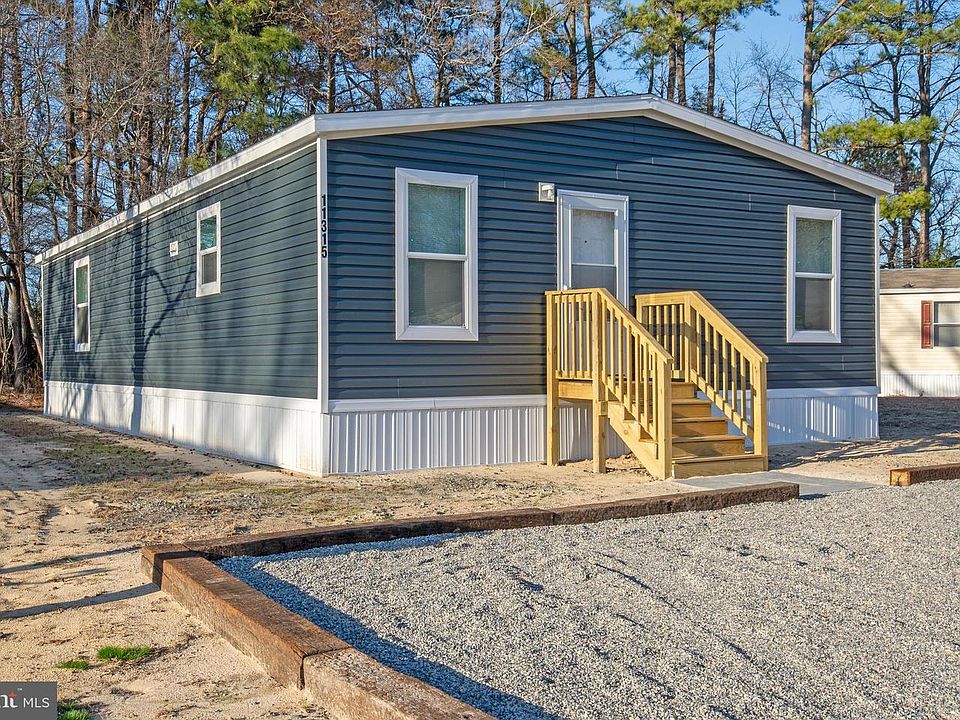 1st image of 11315 7th St #212