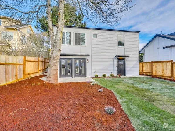 7341 18th Avenue NW, Seattle, WA 98117