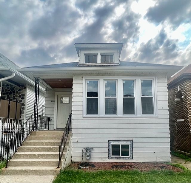 1st image of 10445 S Avenue G