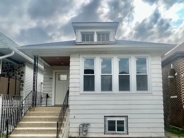 10445 S Avenue G, Chicago, IL 60617