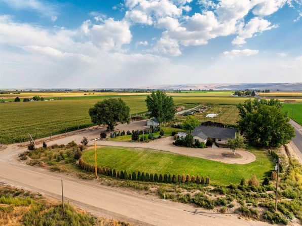 3351 Pioneer Rd, Homedale, ID 83628
